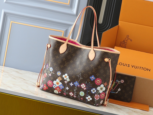 ルイヴィトンバッグ側面デザイン